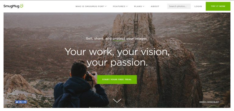 Page d’accueil de SmugMug en 2019 avec un photographe en montagne et le slogan Your work, your vision, your passion